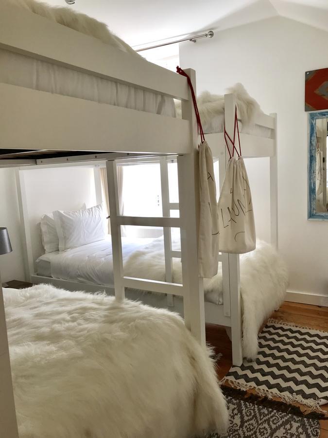 Lucky'S Guesthouse São João do Estoril Εξωτερικό φωτογραφία